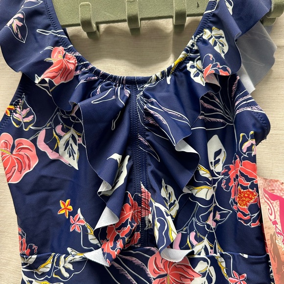 Kanu Surf Girls Ruffle One Piece Swimsuit REESE Size 12 colorful Navy NWT - Picture 4 of 7